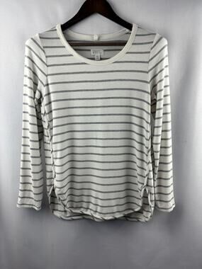 Women’s Market & Spruce Small White w/ Gray Striped Sweater